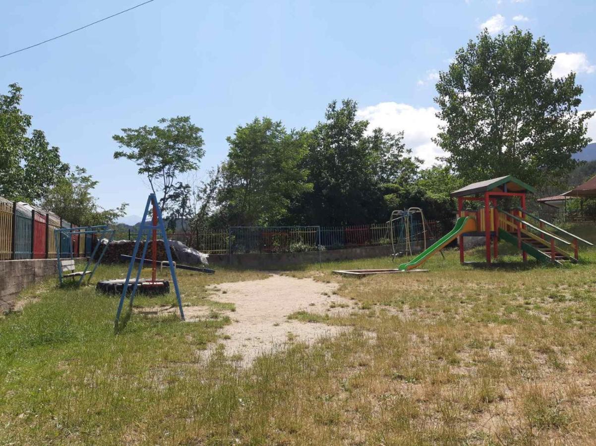 Farmhopping Village Dobărsko Buitenkant foto