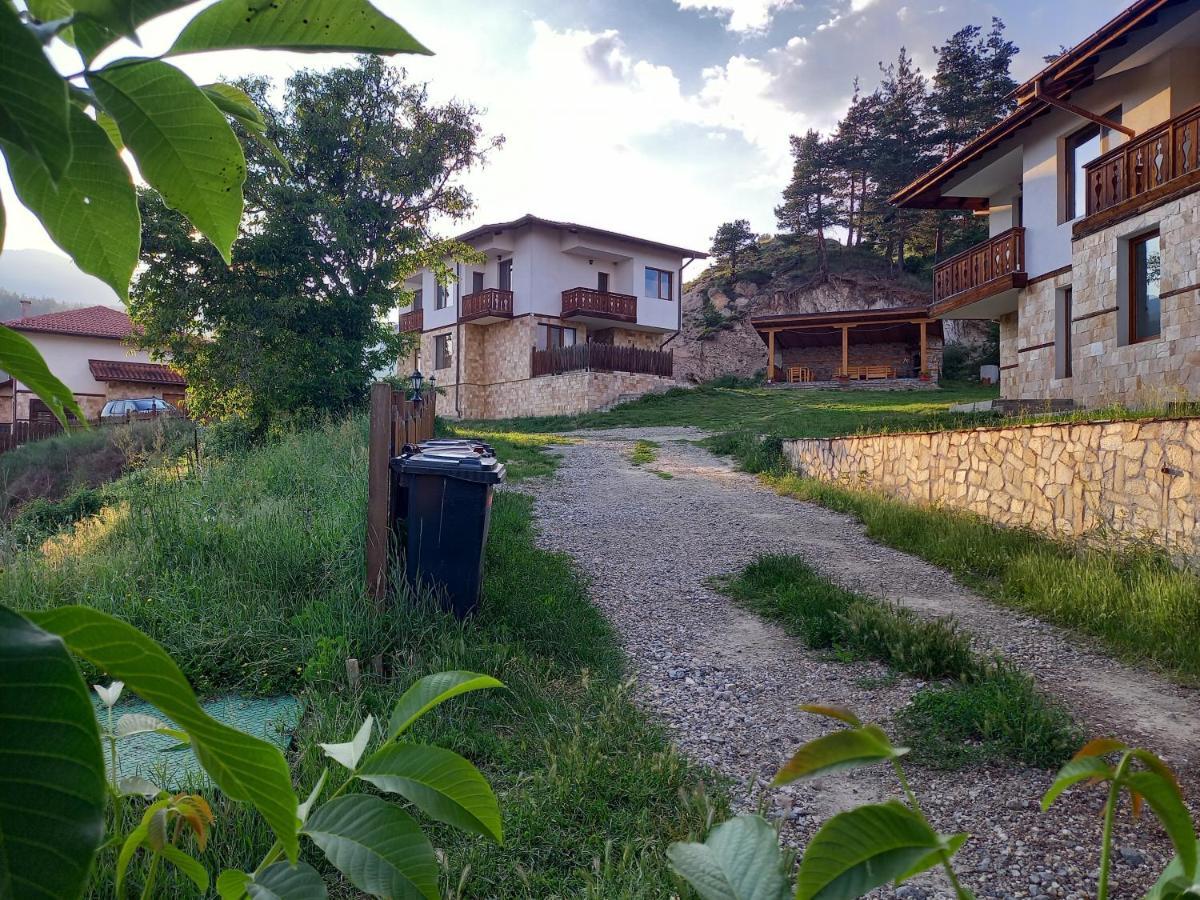 Farmhopping Village Dobărsko Buitenkant foto